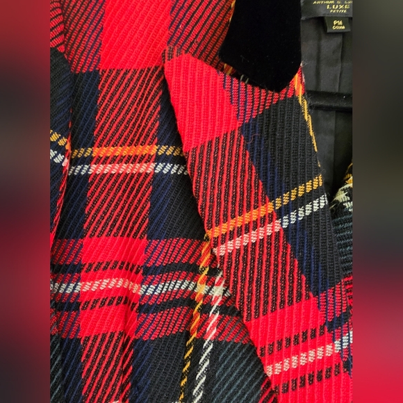 ❤️EUC Tahari Arthur Levine Luxe Wool Multicolor Plaid Blazer, Size PM - Picture 5 of 9